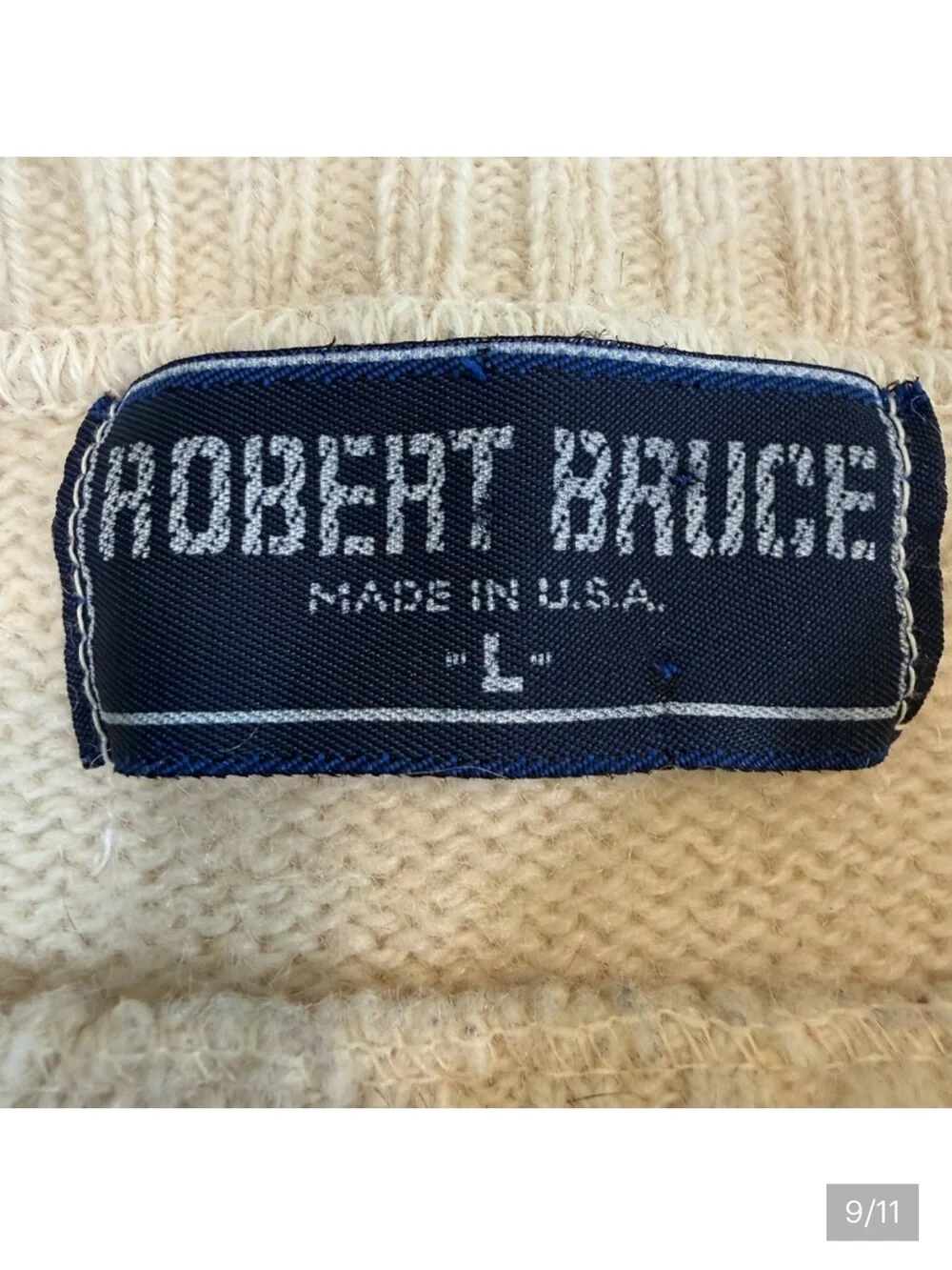 Vintage ROBERT BRUCE Ivory Cream Wool CrewNeck Sweater Large ( fits like medium)